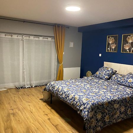 לינה וארוחת בוקר אוטון Chez Marie Et Angel מראה חיצוני תמונה